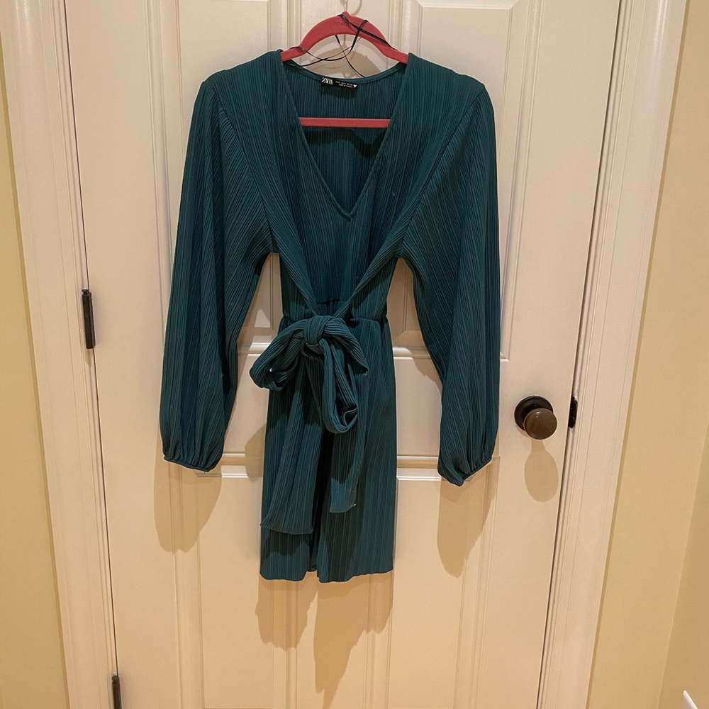 Zara Green Ribbed Dress
